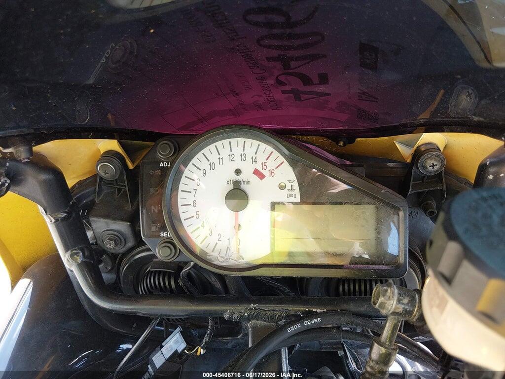 JS1GN7BA622108901 2002 SUZUKI GSX-R600 photo no. 7