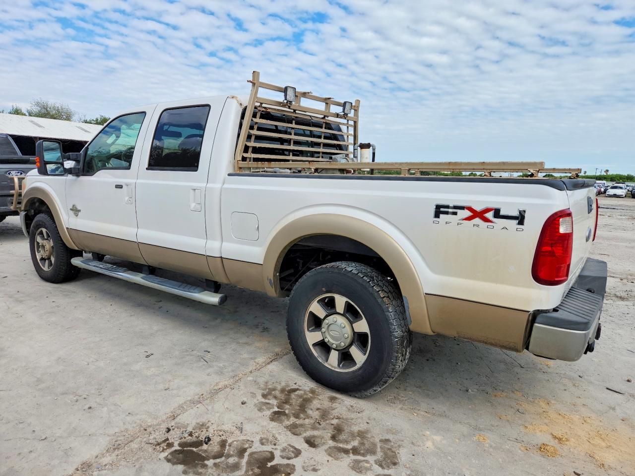 2011 FORD F250 SUPER DUTY — Фото 2 из 12