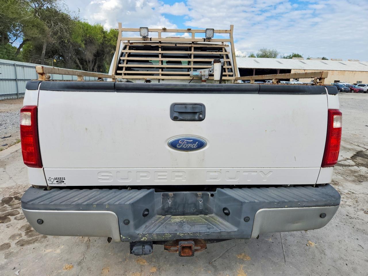 2011 FORD F250 SUPER DUTY — Фото 6 из 12