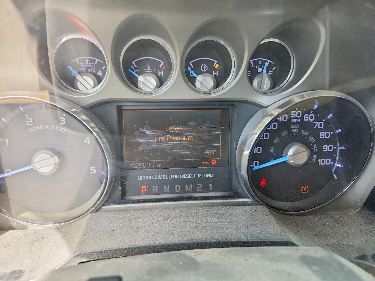 2011 FORD F250 SUPER DUTY — Фото 9 из 12