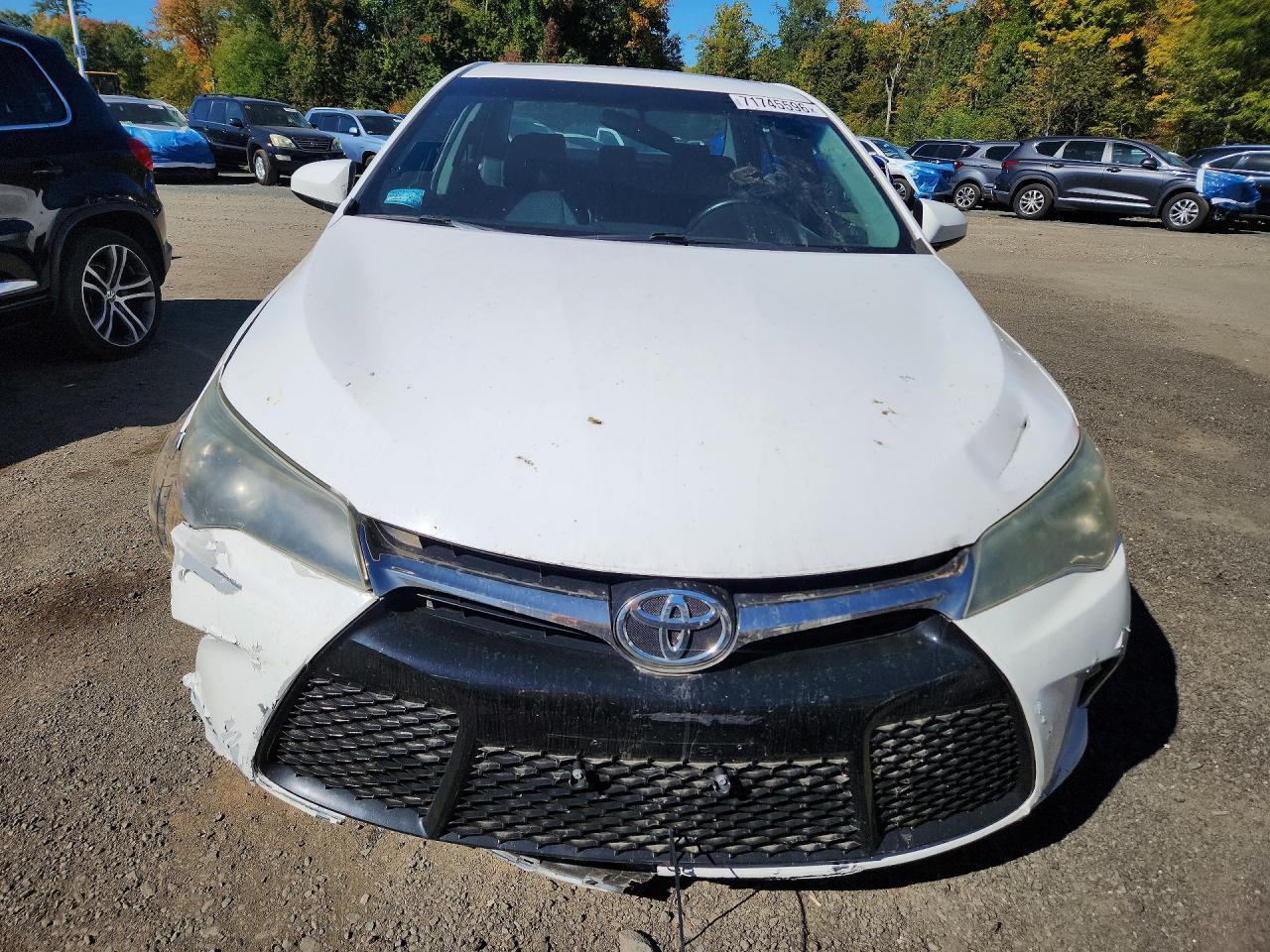 2015 TOYOTA CAMRY SE — Фото 5 из 12