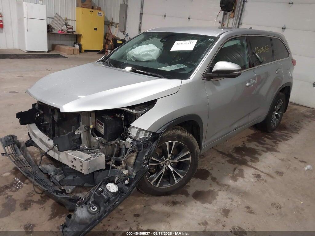 5TDBZRFH1JS484999 2018 TOYOTA HIGHLANDER photo no. 2