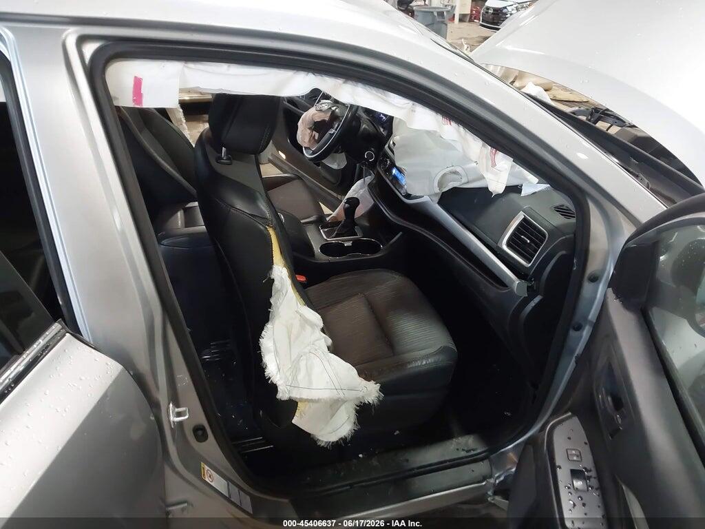 5TDBZRFH1JS484999 2018 TOYOTA HIGHLANDER photo no. 5