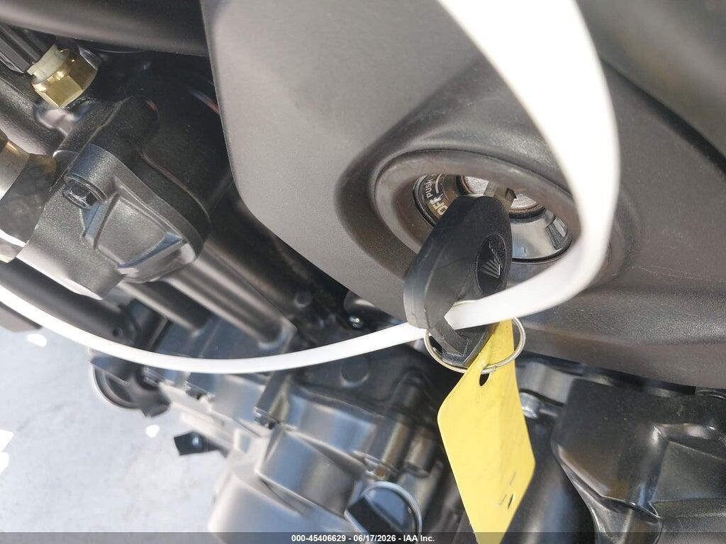 JH2SC8785TK100203 2026 HONDA CMX1100 photo no. 11