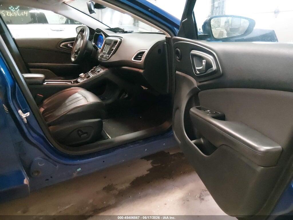 1C3CCCAB0GN153842 2016 CHRYSLER 200 photo no. 5