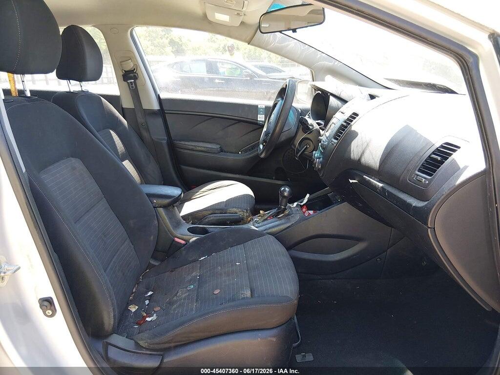 KNAFX4A69F5398530 2015 KIA FORTE photo no. 5