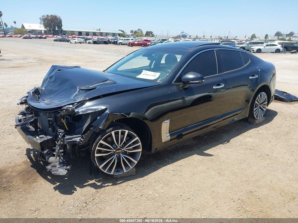 KNAE25LA9J6033883 2018 KIA STINGER photo no. 2