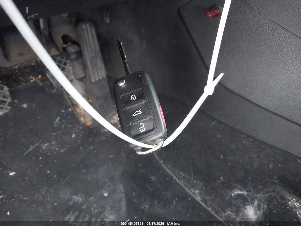 WVWAB7AJ1CW013307 2012 VOLKSWAGEN GOLF photo no. 11