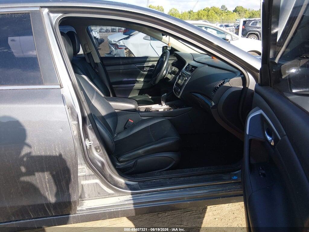 1N4AL3AP2JC211733 2018 NISSAN ALTIMA photo no. 5