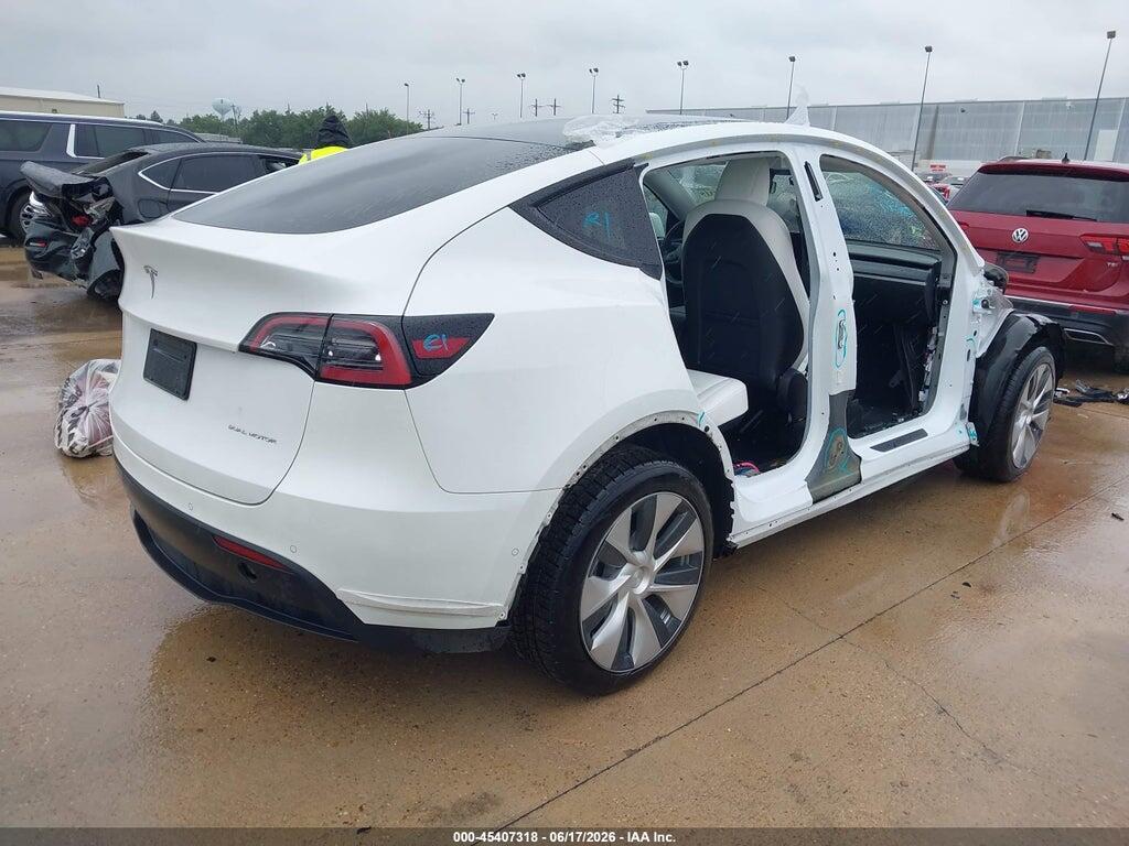 7SAYGDEE3NF401113 2022 TESLA MODEL Y photo no. 4