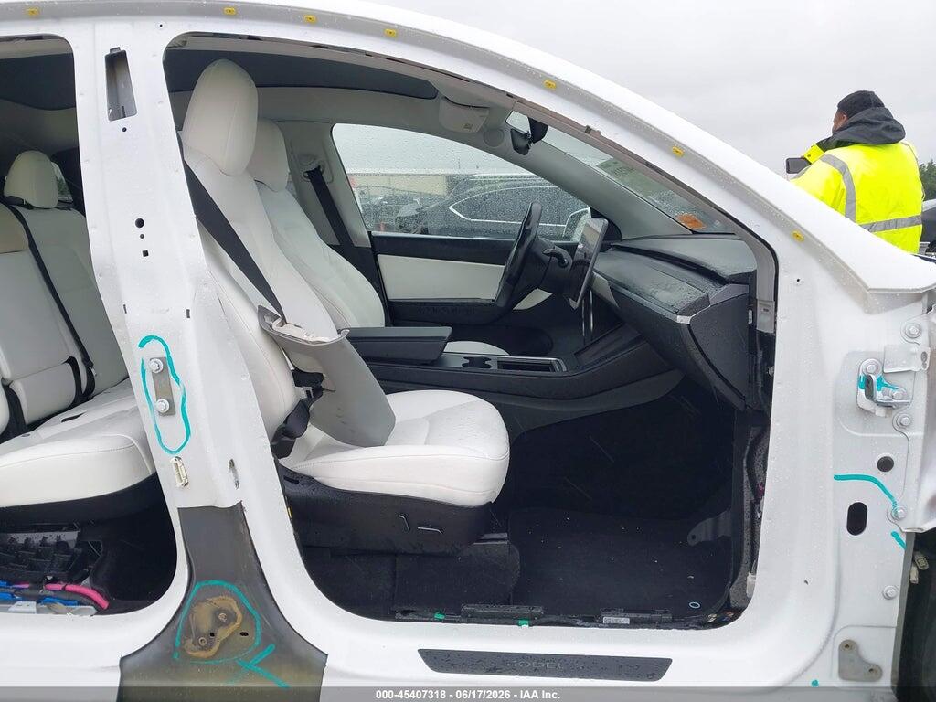 7SAYGDEE3NF401113 2022 TESLA MODEL Y photo no. 5