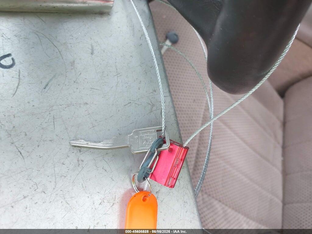 1GNCS13W2V2188892 1997 CHEVROLET BLAZER photo no. 11