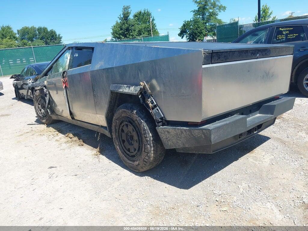 7G2CEHED0SA059900 2025 TESLA CYBERTRUCK photo no. 3