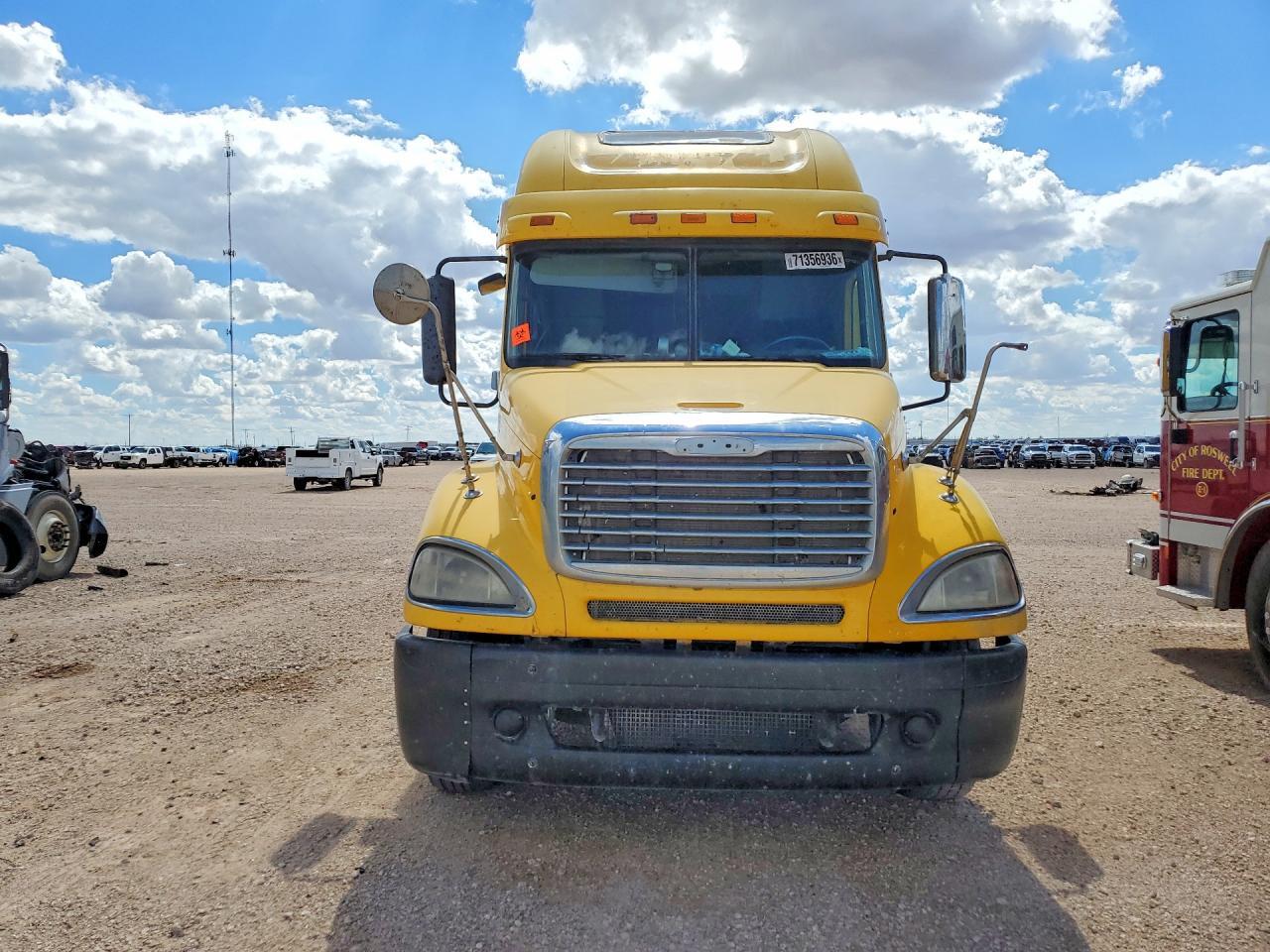 2006 FREIGHTLINER COLUMBIA 120 SEMI TRUCK — Фото 5 из 13