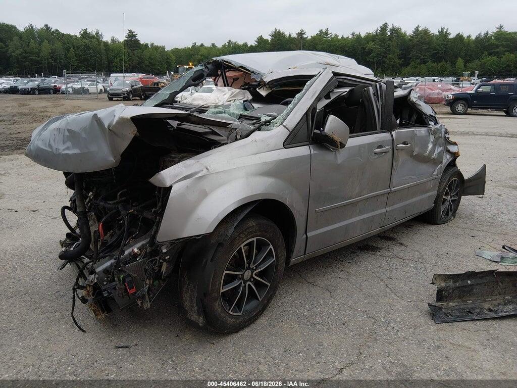 2C4RDGBG0HR649667 2017 DODGE GRAND CARAVAN photo no. 2