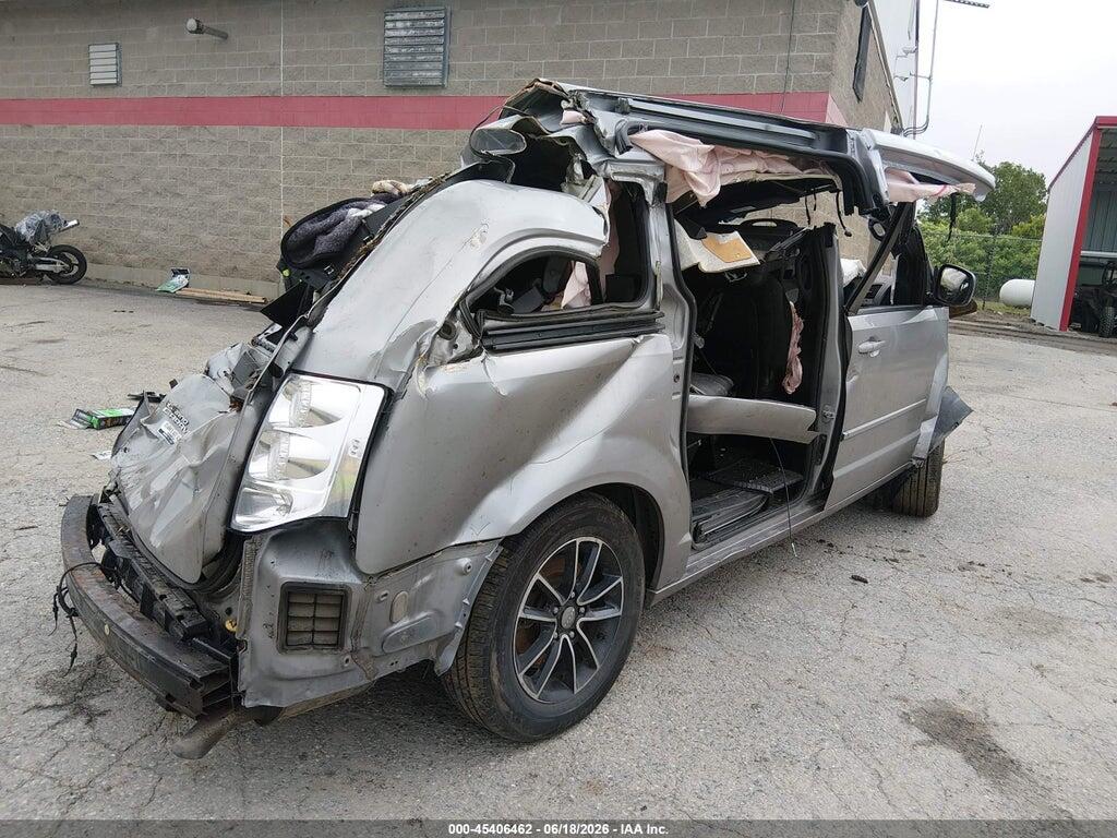 2C4RDGBG0HR649667 2017 DODGE GRAND CARAVAN photo no. 4