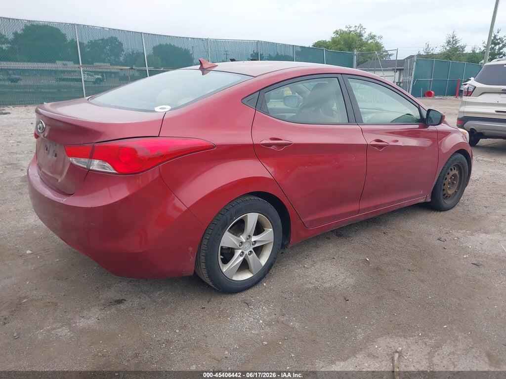 5NPDH4AE5DH310598 2013 HYUNDAI ELANTRA photo no. 4