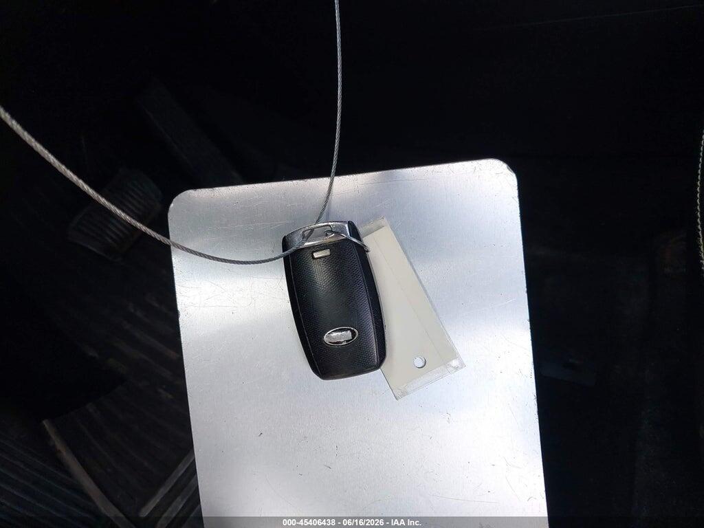 KNDJP3A59F7128264 2015 KIA SOUL photo no. 11