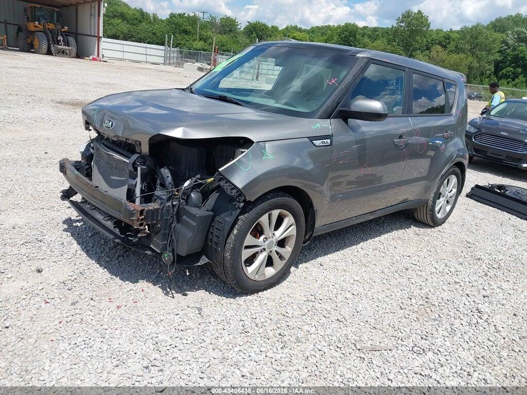 KNDJP3A59F7128264 2015 KIA SOUL photo no. 2