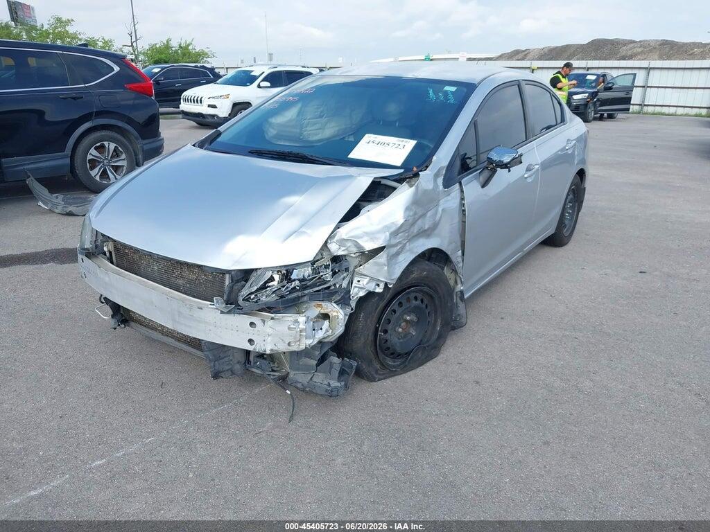 2HGFB2F56DH555945 2013 HONDA CIVIC photo no. 2