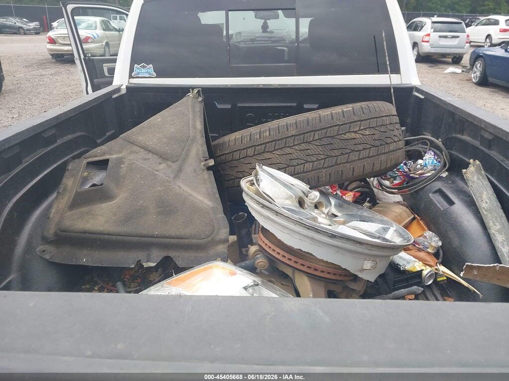 1C6RR6TT6KS653856 2019 RAM 1500 CLASSIC photo no. 12