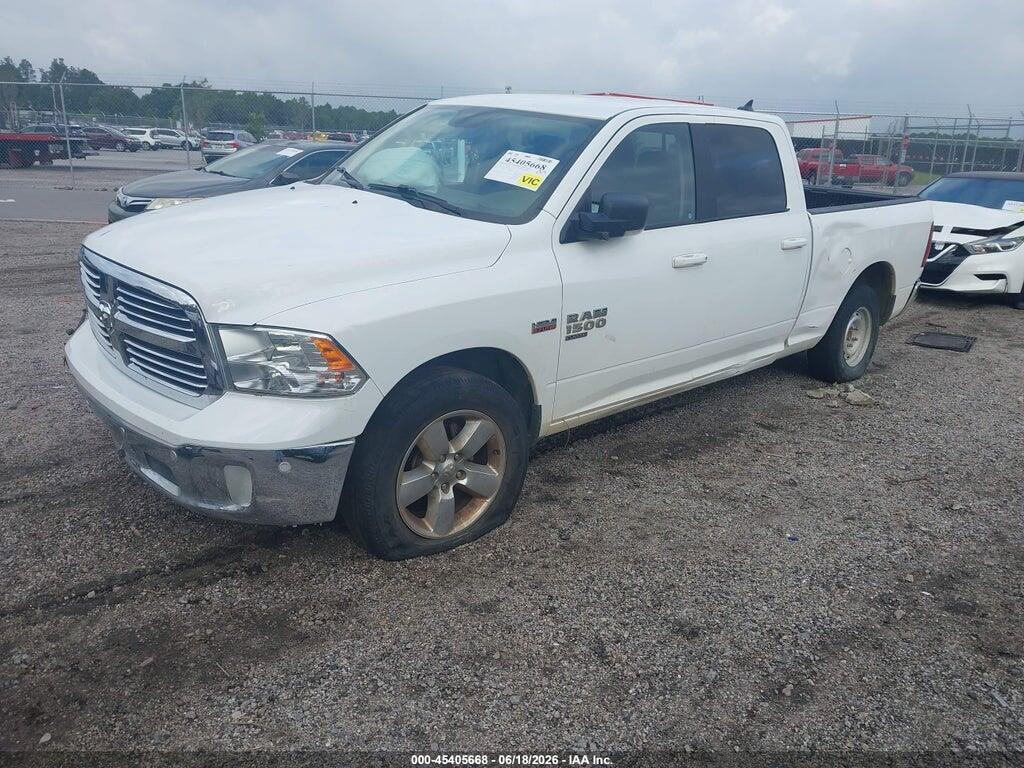 1C6RR6TT6KS653856 2019 RAM 1500 CLASSIC photo no. 2