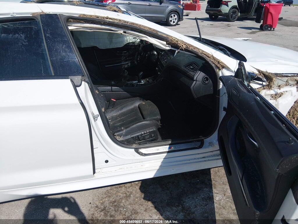 WBA6B2C57FGB99328 2015 BMW 650I GRAN COUPE photo no. 5