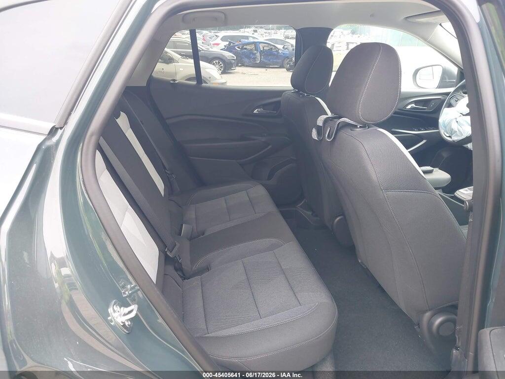 KL77LFEP1SC275244 2025 CHEVROLET TRAX photo no. 8