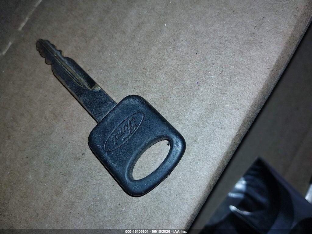 1FTSW21P35EC10648 2005 FORD F-250 photo no. 11