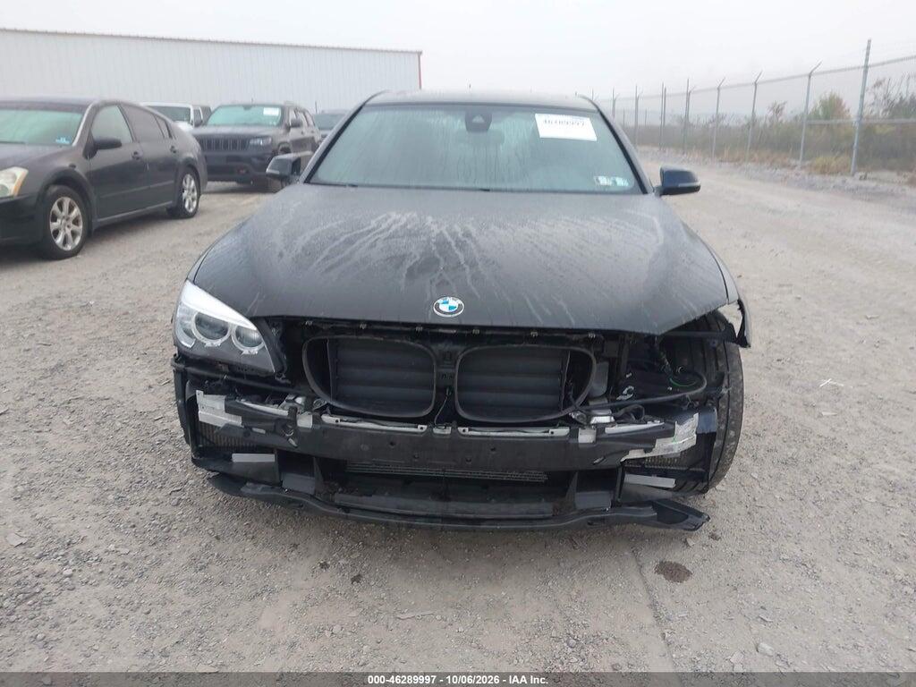 2014 BMW 740LI XDRIVE — Фото 13 из 16