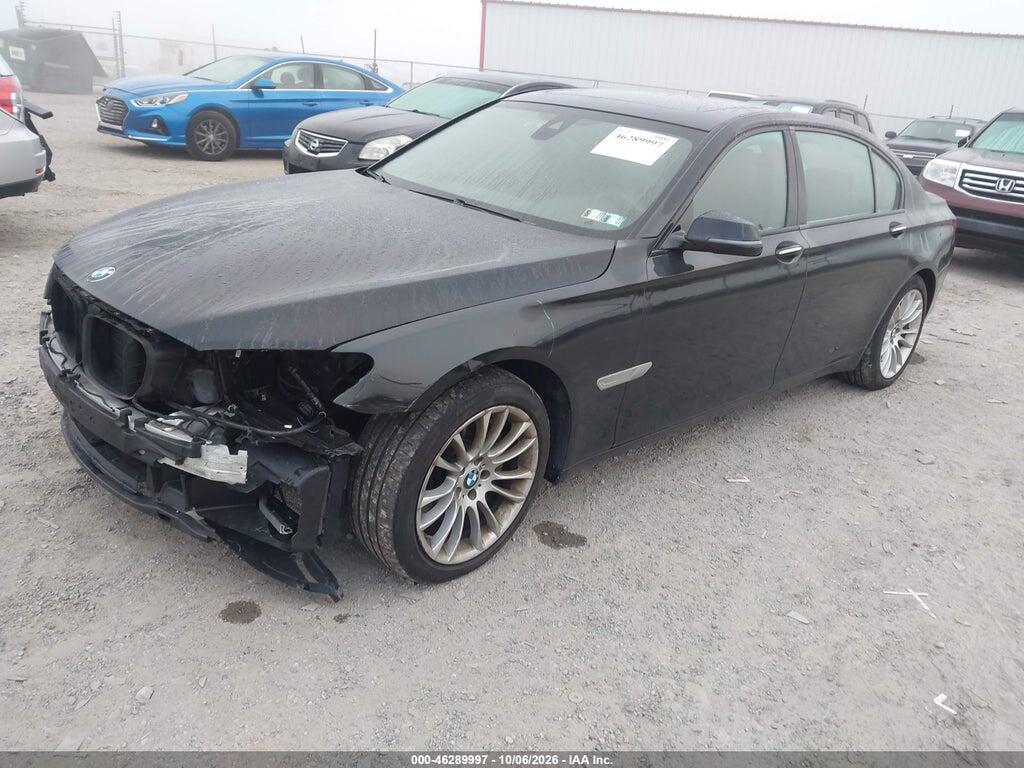 2014 BMW 740LI XDRIVE — Фото 2 из 16
