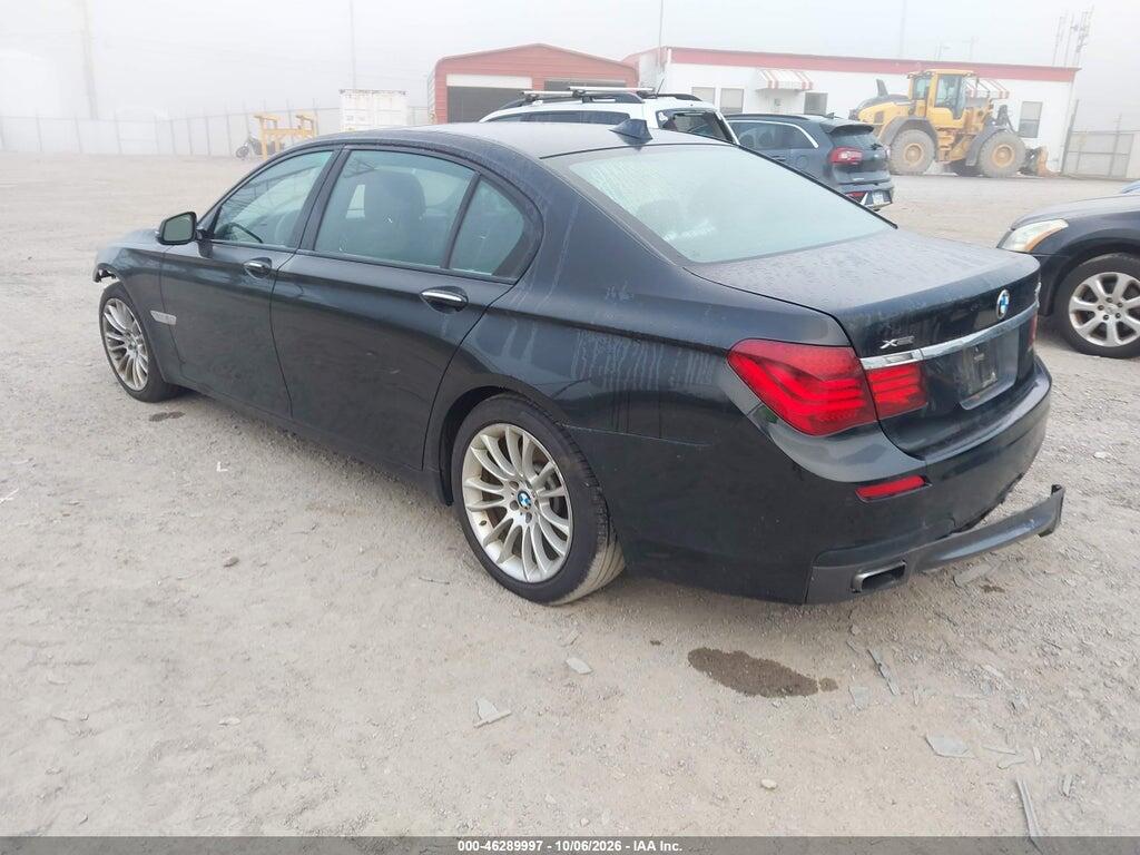 2014 BMW 740LI XDRIVE — Фото 3 из 16