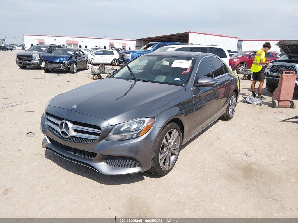 55SWF4JB3HU211141 2017 MERCEDES-BENZ C 300 photo no. 2