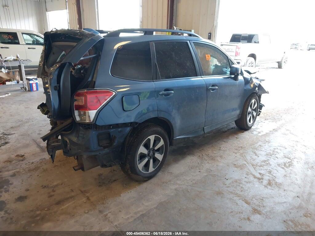 JF2SJAEC2HH518527 2017 SUBARU FORESTER photo no. 4
