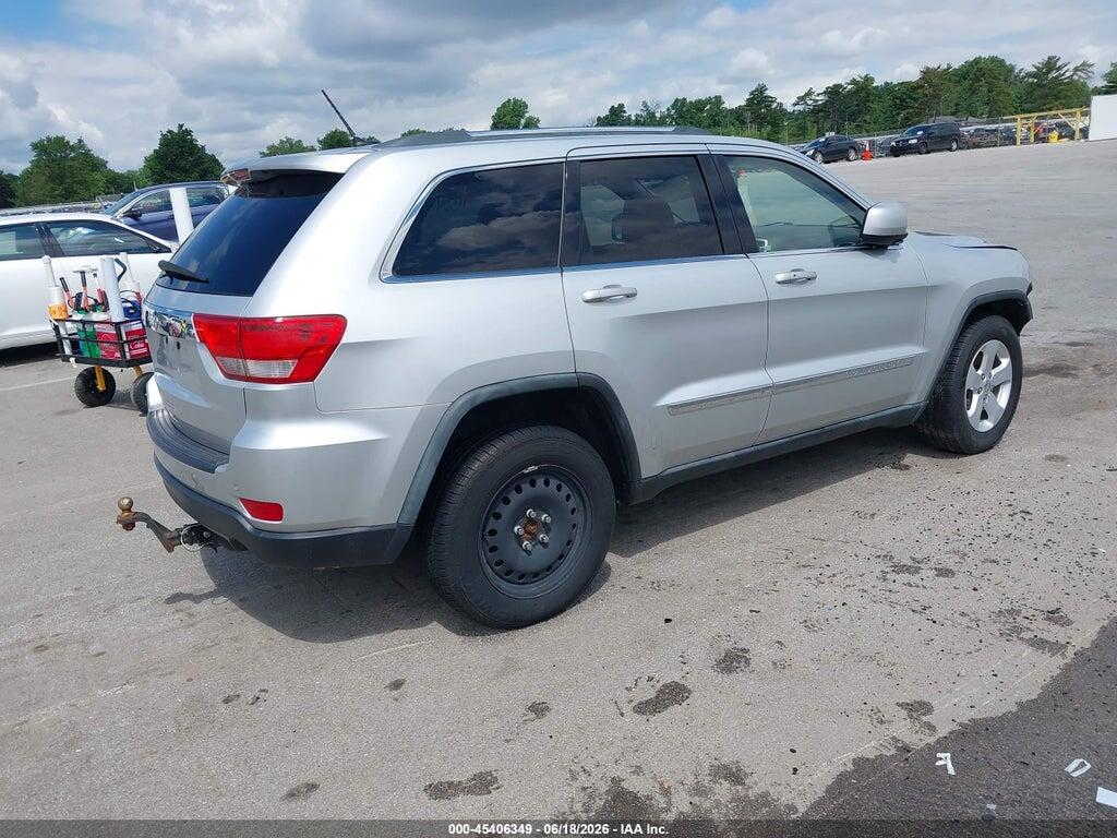 1J4RR4GT3BC678628 2011 JEEP GRAND CHEROKEE photo no. 4