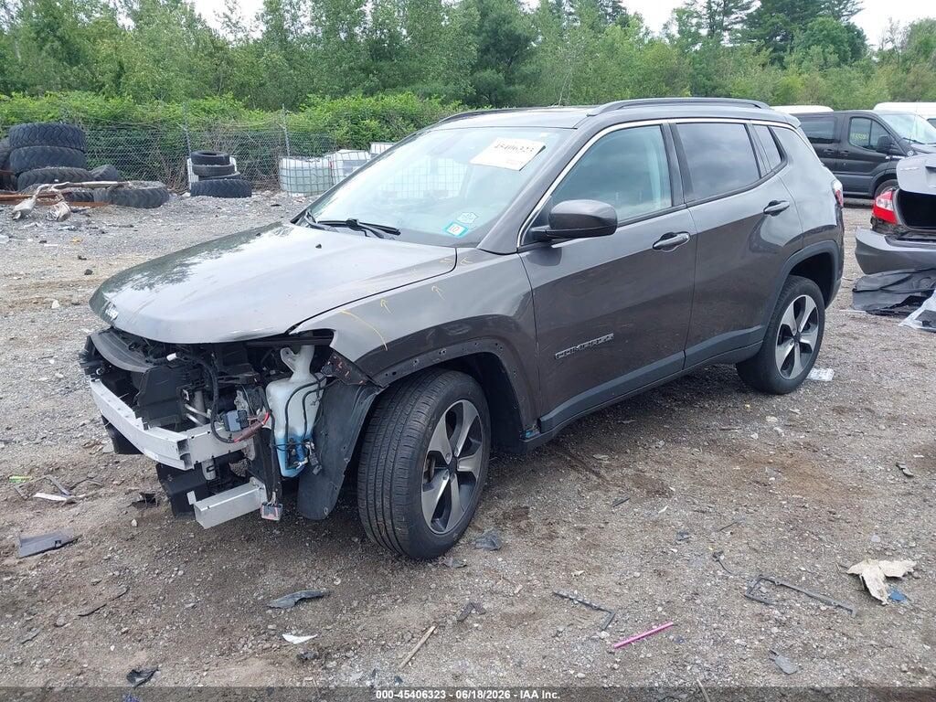 3C4NJDBB2LT205318 2020 JEEP COMPASS photo no. 2