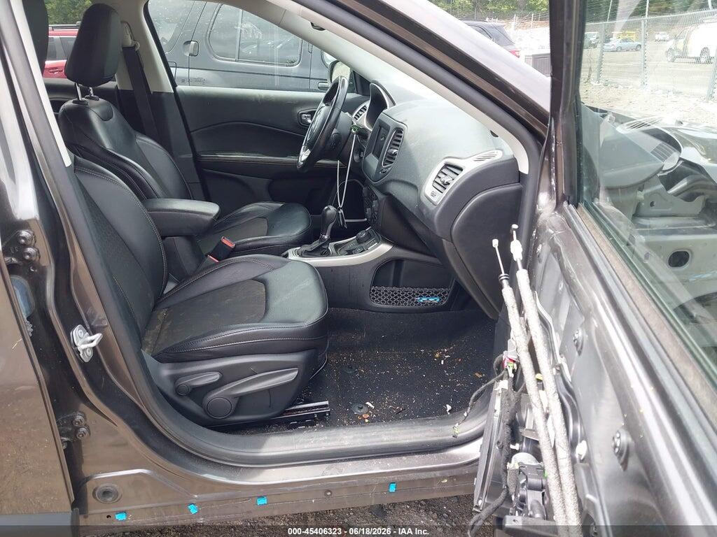 3C4NJDBB2LT205318 2020 JEEP COMPASS photo no. 5