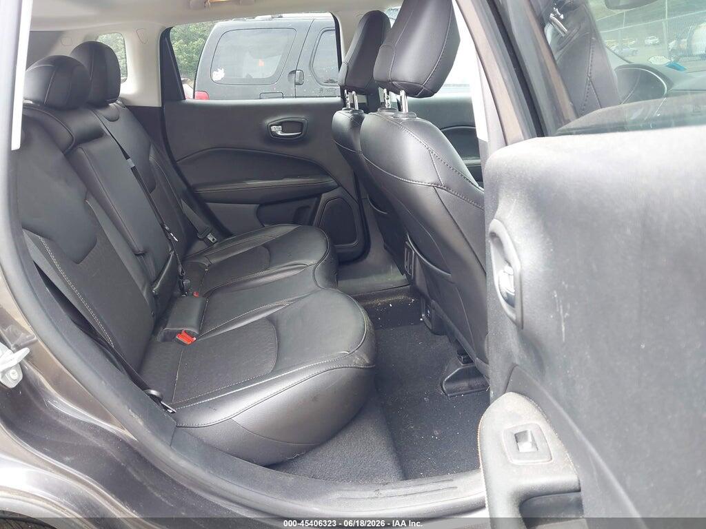3C4NJDBB2LT205318 2020 JEEP COMPASS photo no. 8