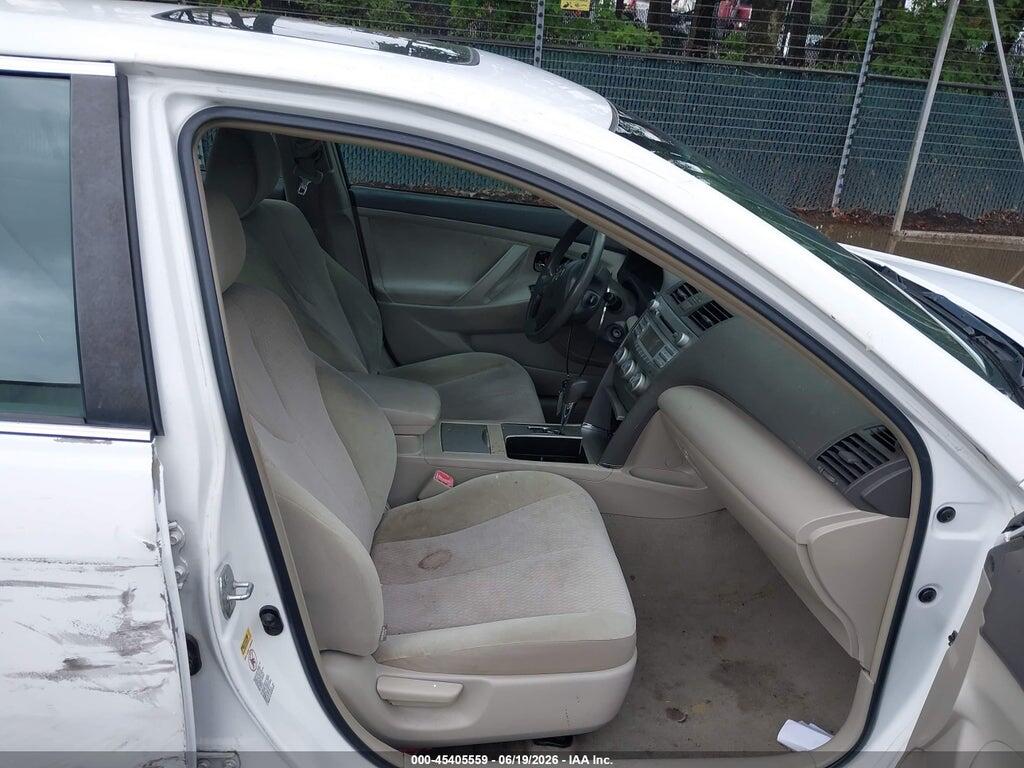 4T1BF3EK9BU678112 2011 TOYOTA CAMRY photo no. 5
