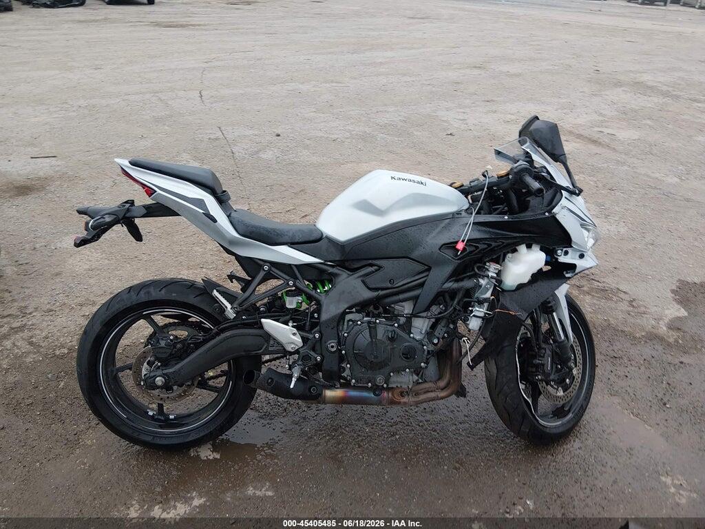 ML5ZXCS18SDA39342 2025 KAWASAKI ZX400 photo no. 12