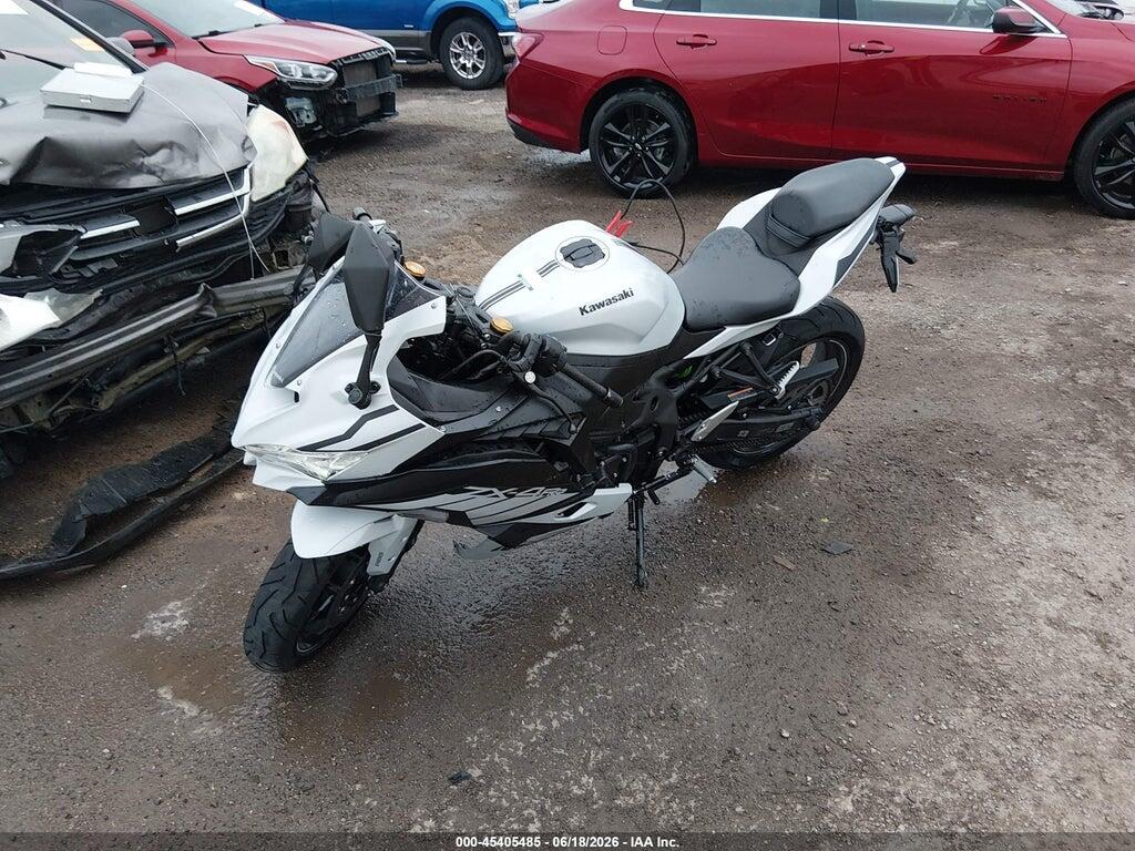 ML5ZXCS18SDA39342 2025 KAWASAKI ZX400 photo no. 2