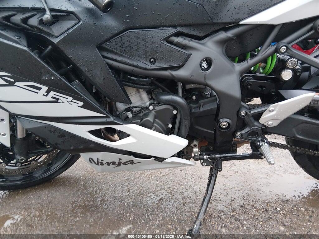 ML5ZXCS18SDA39342 2025 KAWASAKI ZX400 photo no. 9