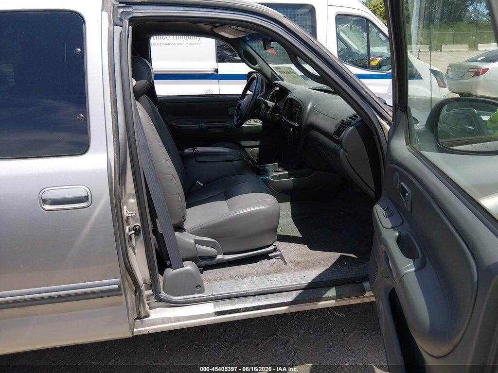5TBBT441X3S379013 2003 TOYOTA TUNDRA photo no. 5
