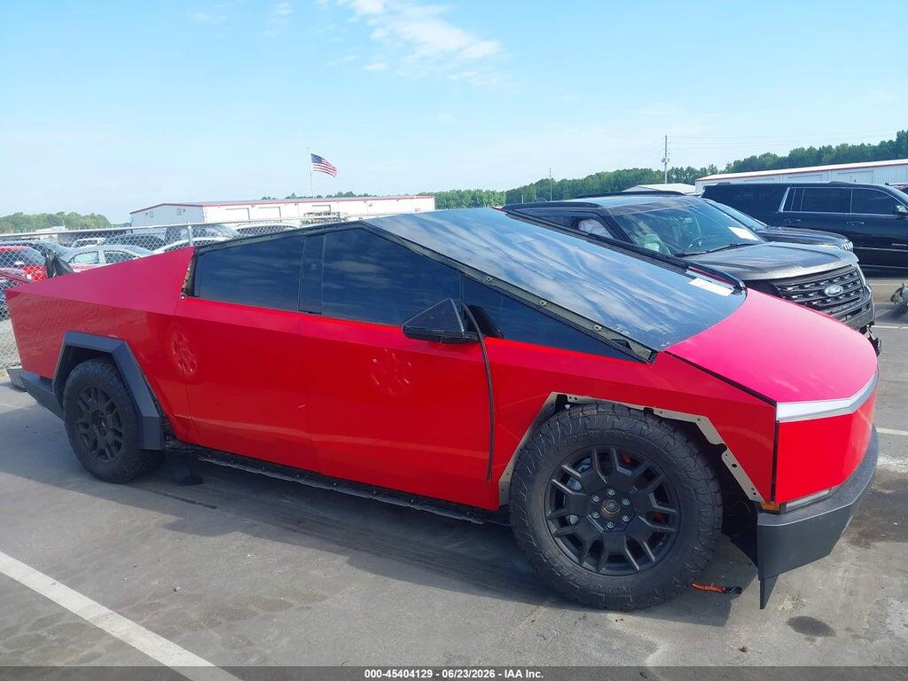 7G2CEHED8RA001642 2024 TESLA CYBERTRUCK photo no. 12