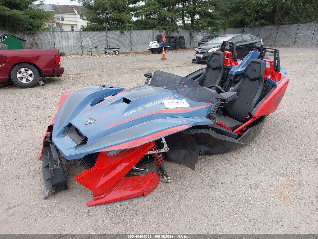 57XAARHB6S8167941 2025 POLARIS SLINGSHOT photo no. 2