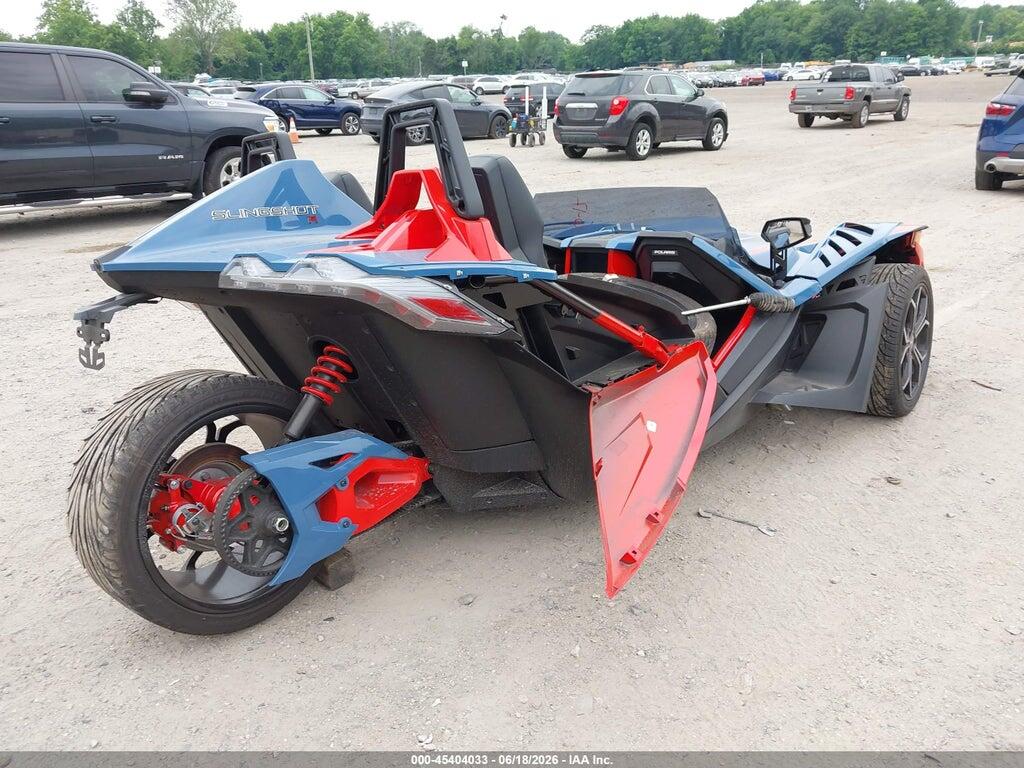 57XAARHB6S8167941 2025 POLARIS SLINGSHOT photo no. 4