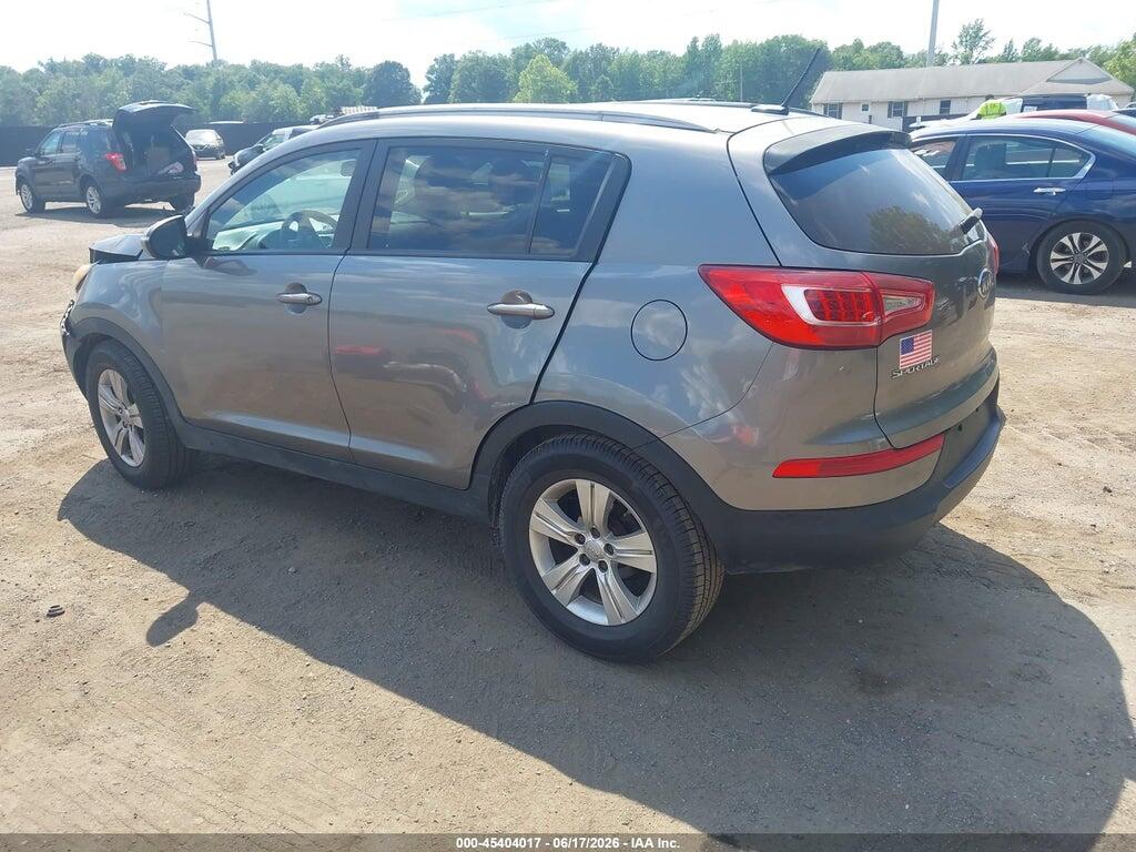 KNDPB3A29B7031932 2011 KIA SPORTAGE photo no. 3