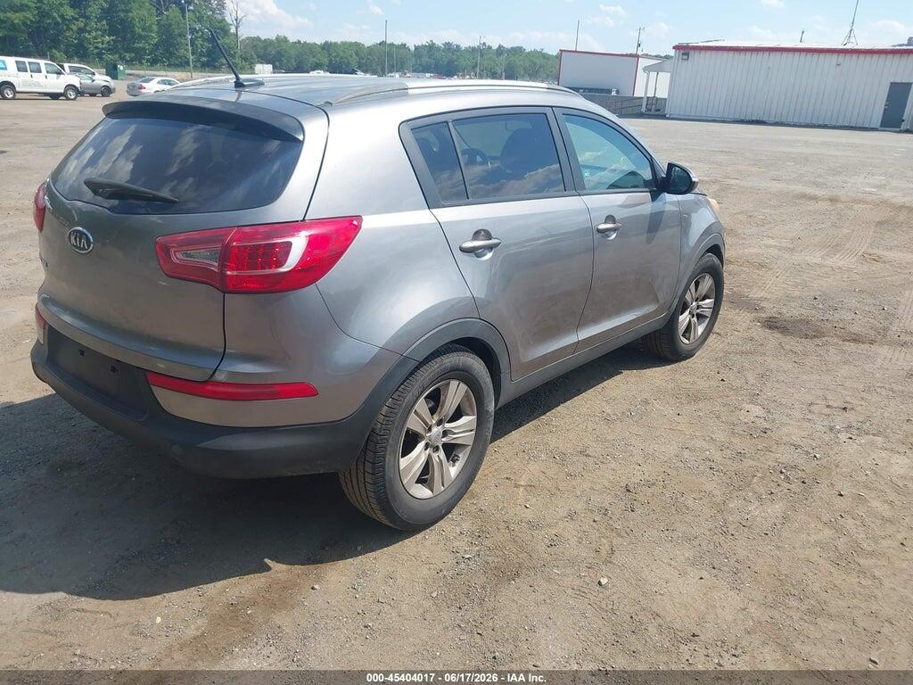 KNDPB3A29B7031932 2011 KIA SPORTAGE photo no. 4
