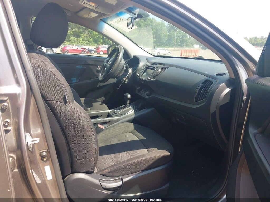 KNDPB3A29B7031932 2011 KIA SPORTAGE photo no. 5