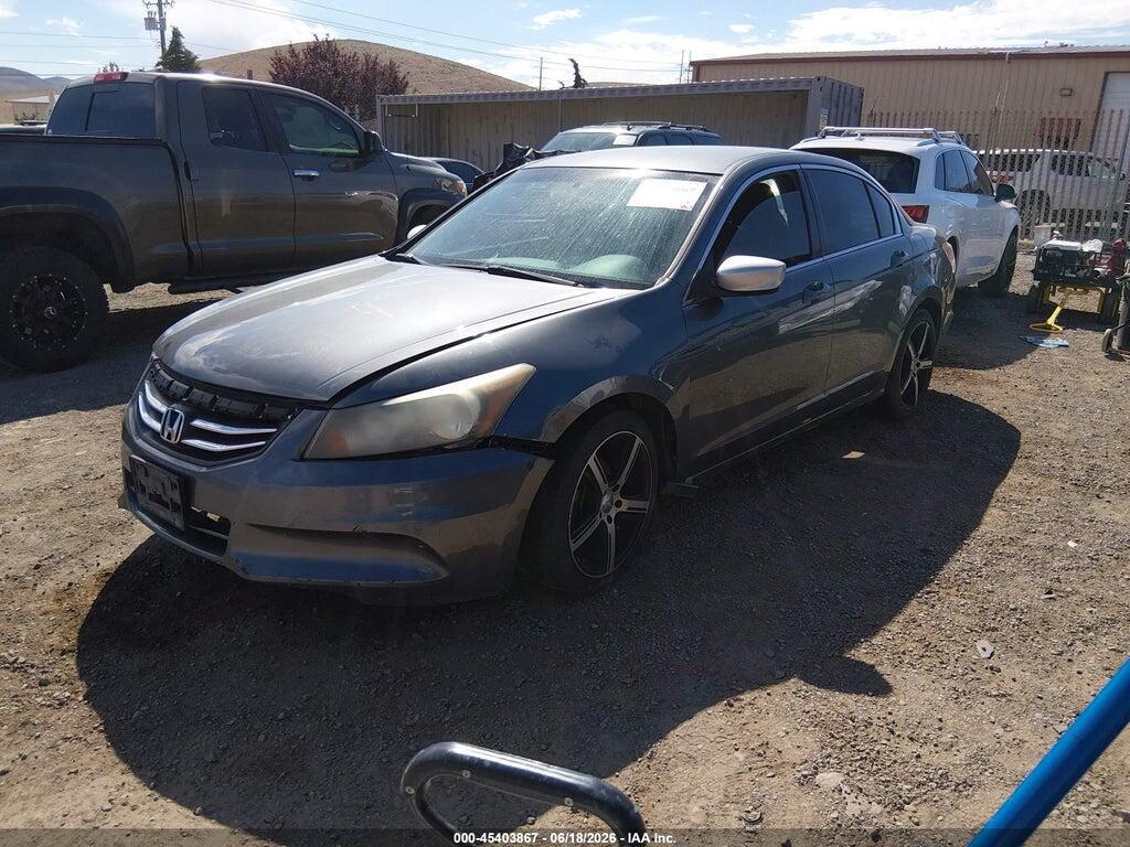 1HGCP2F31BA135072 2011 HONDA ACCORD photo no. 2